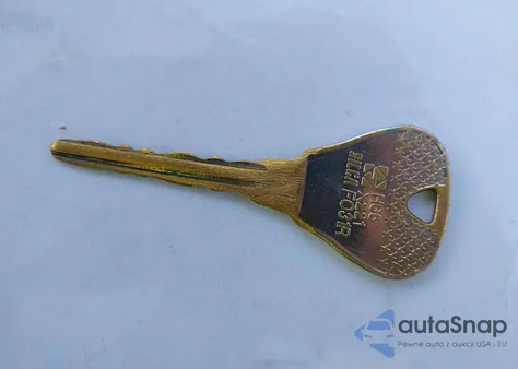 2002 Toyota Tacoma Base V6 z USA, uszkodzony, nr VIN 5TEWN72NX2Z027836